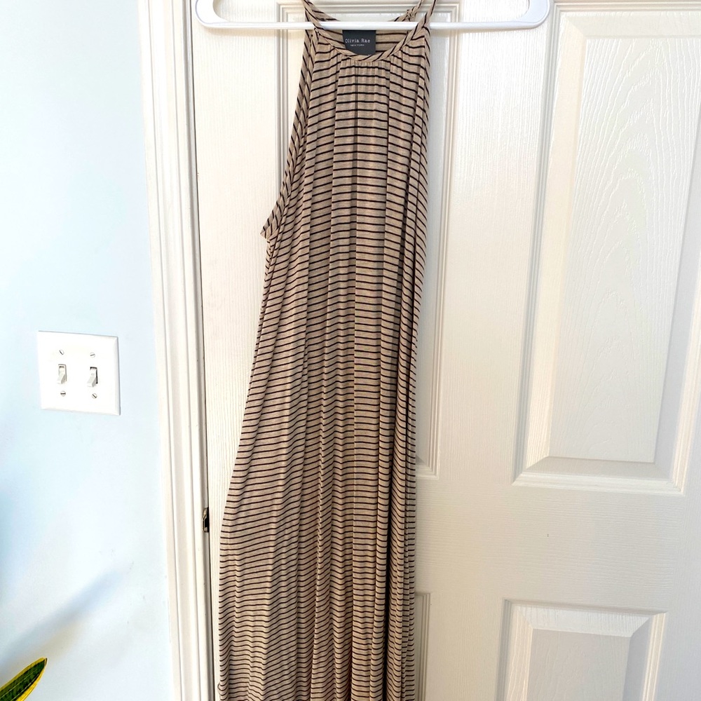 High neck swingy maxi dress